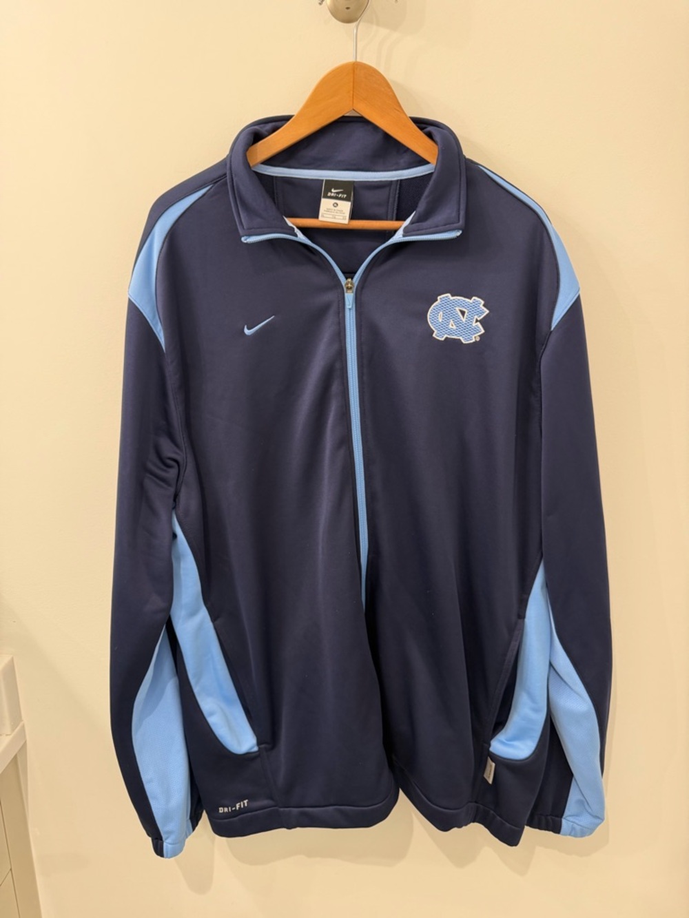 UNC Men’s Basketball Athlete Owned Team Issued On Court Warm Up Nike Full Zip Up